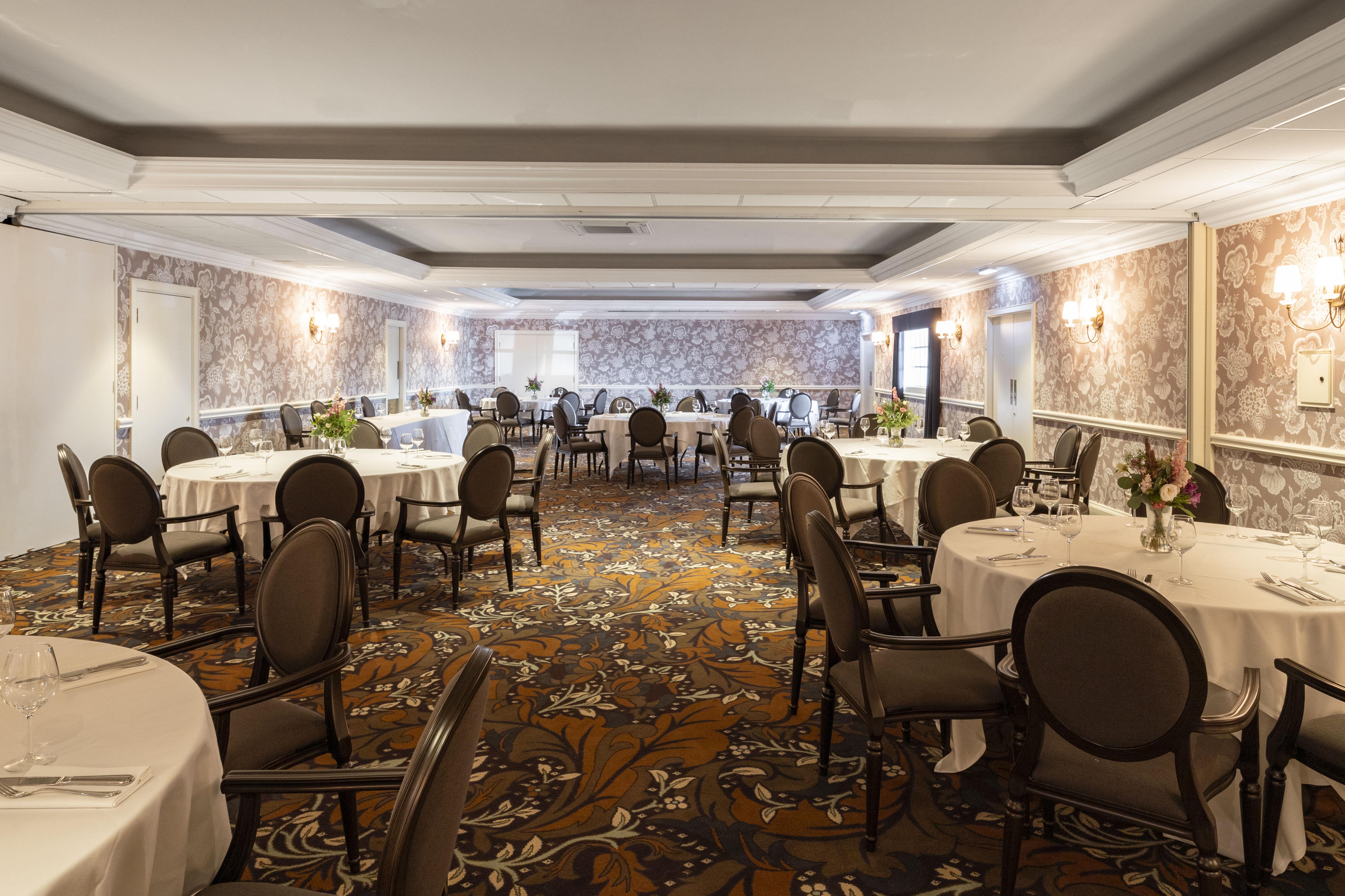 Готель Marine Трун Екстер'єр фото The restaurant