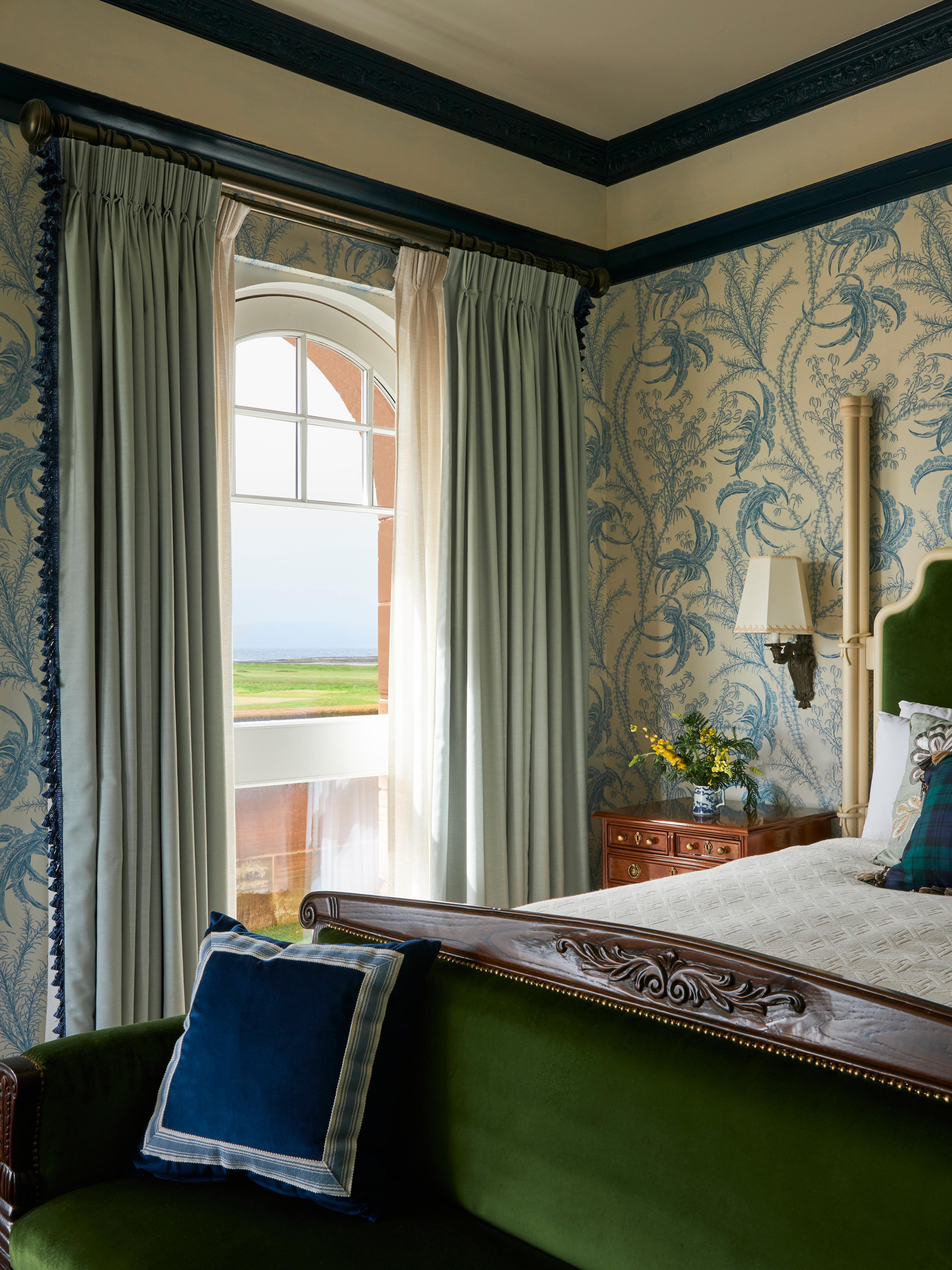 Готель Marine Трун Екстер'єр фото Curtains