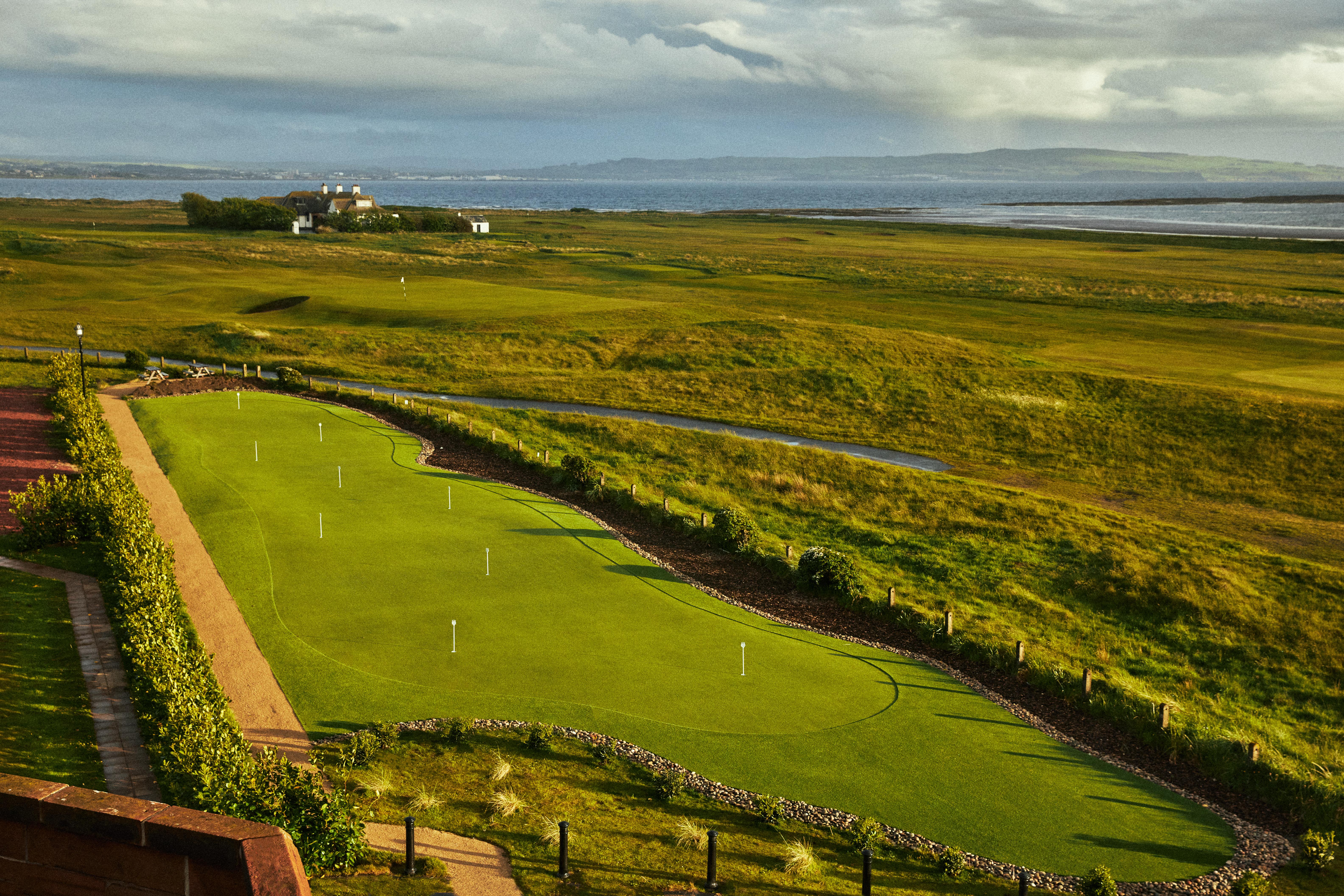 Готель Marine Трун Екстер'єр фото The 18th hole at the Old Head